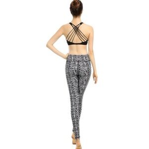 Under Armour compression heatgear snake print Sports stretch Yoga leggings